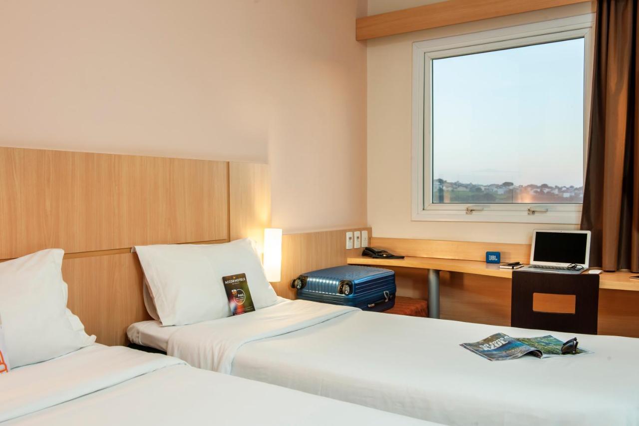 Ibis Ourinhos Hotell Exteriör bild