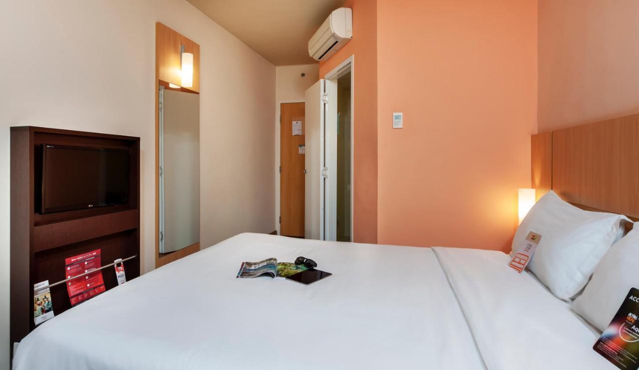 Ibis Ourinhos Hotell Exteriör bild