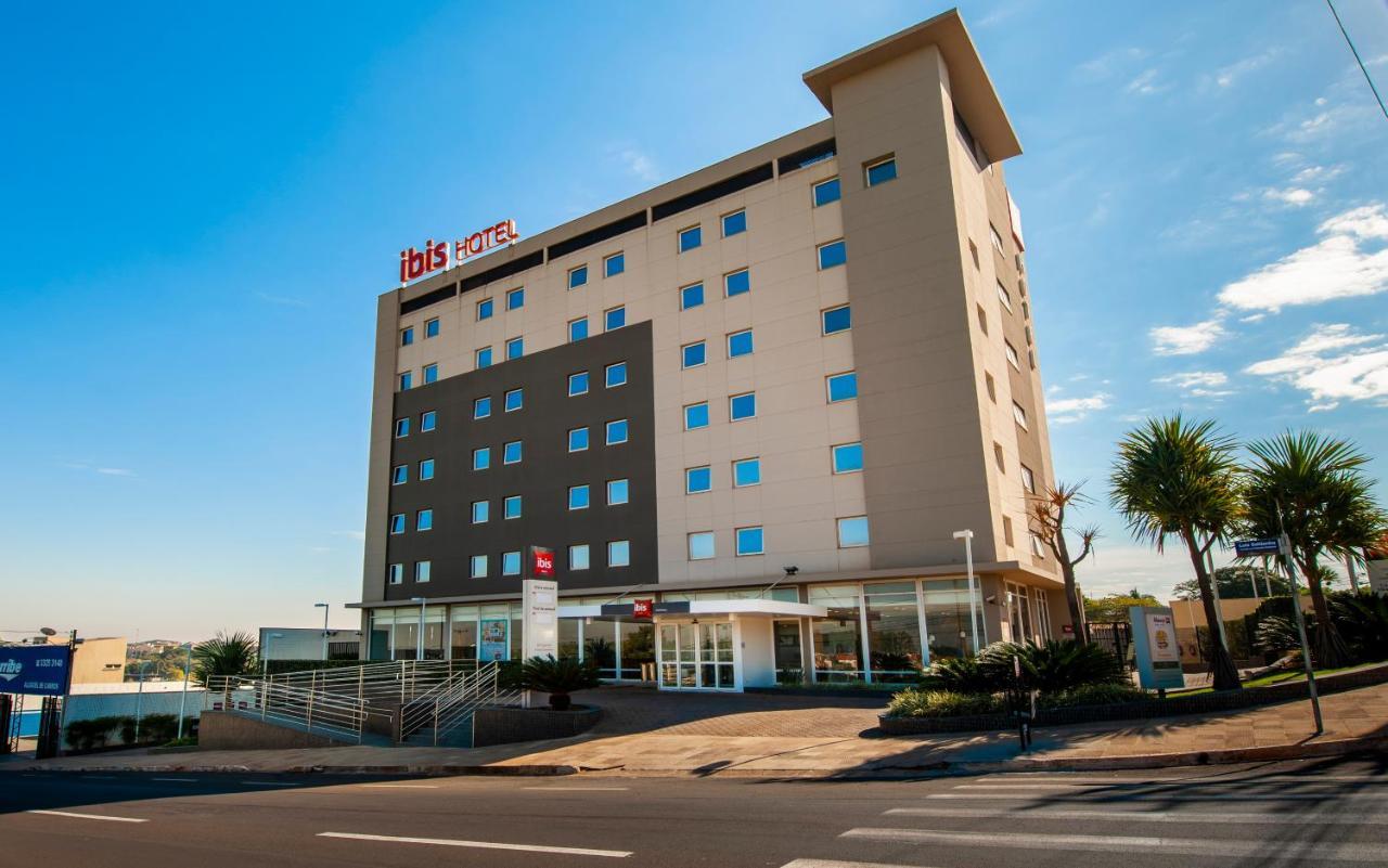 Ibis Ourinhos Hotell Exteriör bild